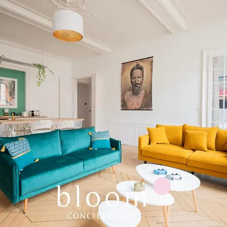 Le Grand Luxueux Des Carmes Neuf De Grand Standing Apartment